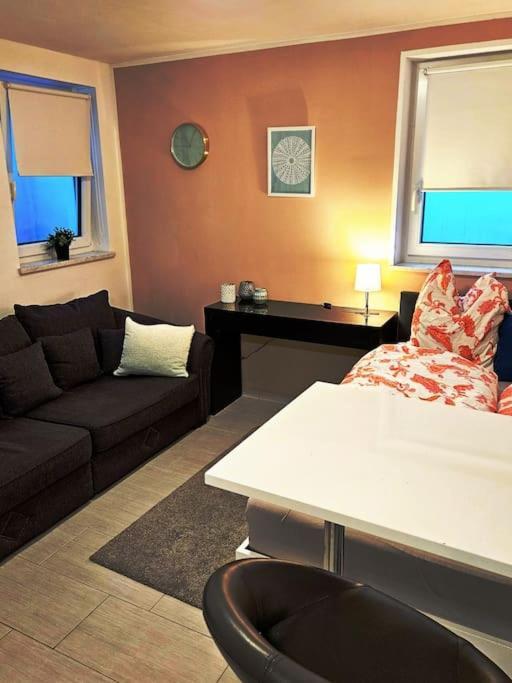 Schoenes In Apartament